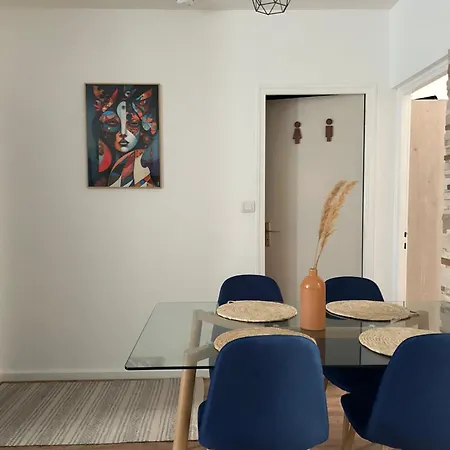 Yousra Apartment Poitiers