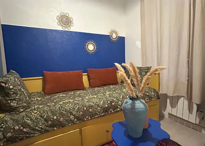 Yousra Πουατιέ